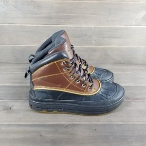 Nike ACG Woodside II Boots
